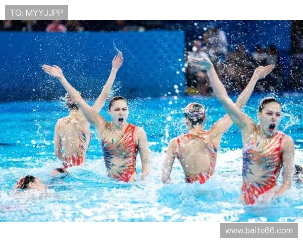 花样游泳水下艺术表达与竞技美学融合的体育魅力探索与训练创新发展